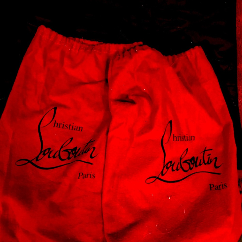 Christian Louboutin heels - Picture 4 of 9